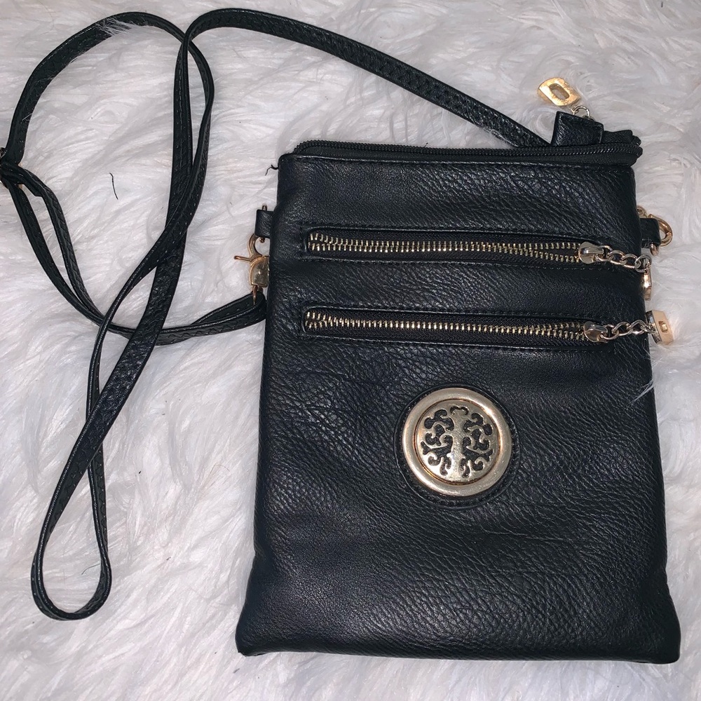 Black crossbody
